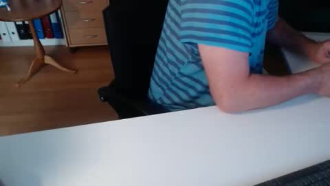 69pifpaf online show from April 16, 6:14 am