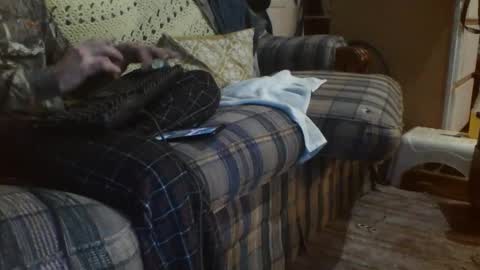 Snapshot of 69sextoyboy69 chatting on December 29, 11:50 am 69sextoyboy69 online show from December 29, 11:50 am