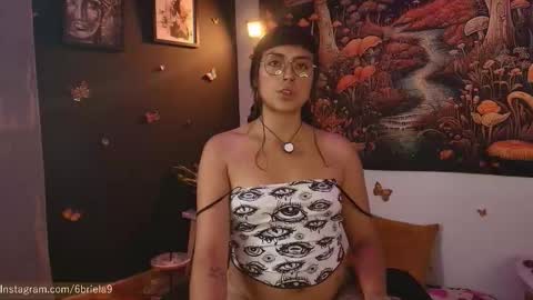 B R I E L A  online show from February 12, 6:25 pm