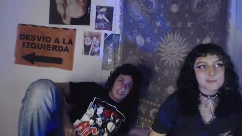 Snapshot of 6mey6mey6 chatting on February 18, 2:51 am 6mey6mey6 online show from February 18, 2:51 am