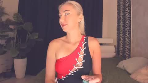 Snapshot of 6noangel66 chatting on July 31, 2:22 am SABOTAGE online show from July 31, 2:22 am