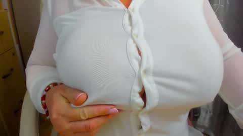 Snapshot of 777_brendi_777 chatting on October 15, 8:03 am Brendi online show from October 15, 8:03 am