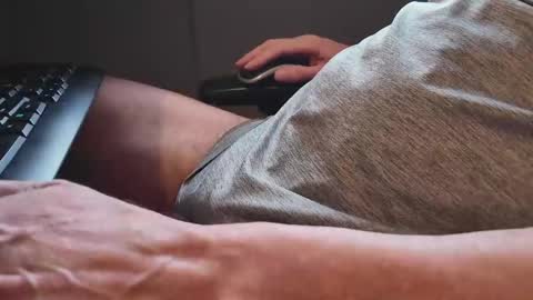 Snapshot of 7787sam chatting on January 14, 7:19 pm 7787sam online show from January 14, 7:19 pm