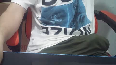 Crystal Beast online show from October 2, 1:07 pm