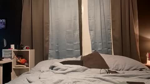 7lairddip online show from February 15, 2:30 am