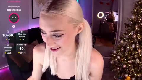 Loren Wood online show from December 22, 2:49 pm