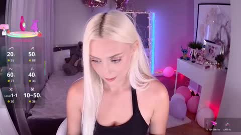 Loren Wood online show from December 19, 3:52 pm