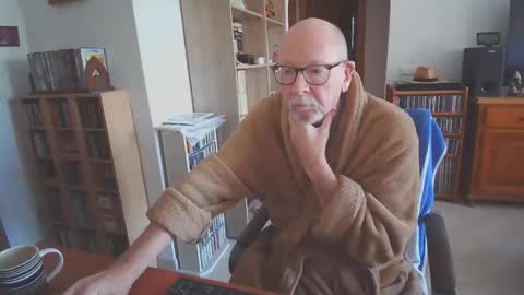  Papi  online show from November 10, 9:41 am