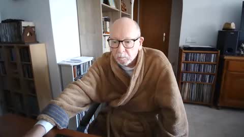  Papi  online show from January 12, 11:15 am