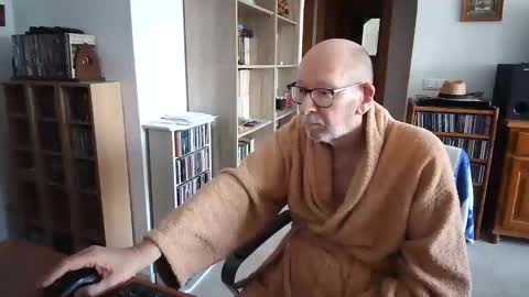  Papi  online show from February 27, 10:15 am