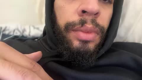 Nzodd online show from January 7, 1:24 pm