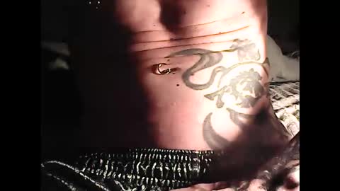 Snapshot of 7yme2 chatting on October 17, 10:18 am 7yme2 online show from October 17, 10:18 am