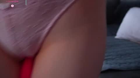 Monicano face online show from October 18, 2:03 am