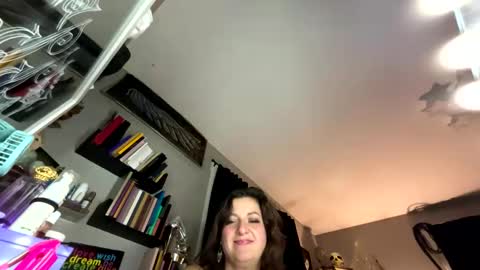 That girl online show from November 5, 8:47 am