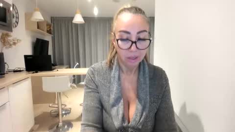 8ciara online show from December 4, 6:55 am