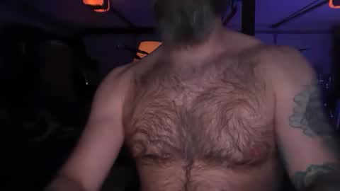 8curveforyou online show from April 13, 4:29 am