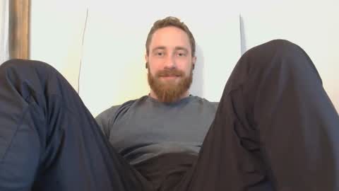 8InchesAndSomeHoles online show from January 8, 7:16 pm