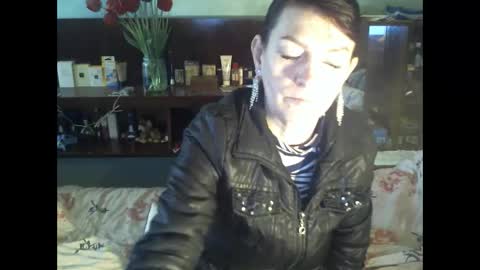 8MISTRESS8 online show from April 27, 7:06 am