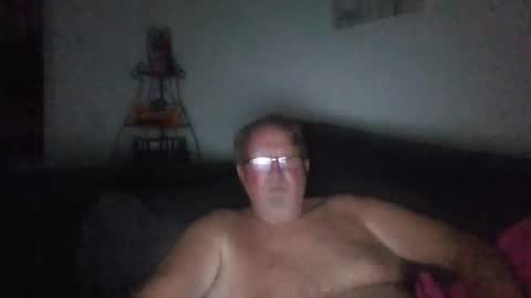 9gecko696969 online show from March 13, 8:21 am