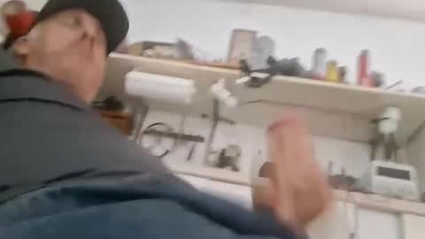 Snapshot of 9inchesnya chatting on October 27, 5:28 pm 9inchesnya online show from October 27, 5:28 pm