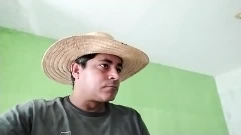 Snapshot of 9vinhocamshow chatting on January 7, 11:26 am 9vinhocamshow online show from January 7, 11:26 am