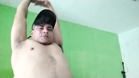 Snapshot of 9vinhocamshow chatting on February 3, 4:10 pm 9vinhocamshow online show from February 3, 4:10 pm