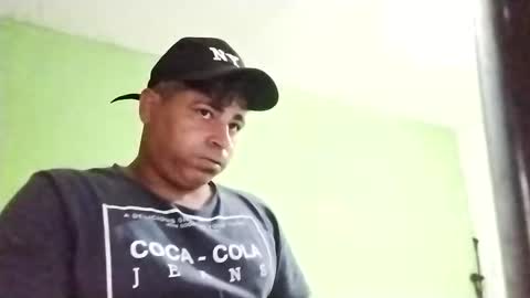 Snapshot of 9vinhocamshow chatting on February 26, 10:42 pm 9vinhocamshow online show from February 26, 10:42 pm