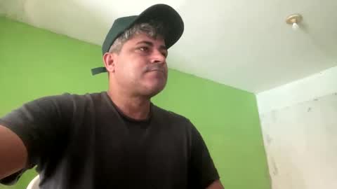 Snapshot of 9vinhocamshow chatting on September 14, 10:25 am 9vinhocamshow online show from September 14, 10:25 am