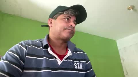 Snapshot of 9vinhocamshow chatting on September 22, 11:34 am 9vinhocamshow online show from September 22, 11:34 am