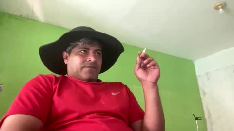 Snapshot of 9vinhocamshow chatting on October 14, 11:11 am 9vinhocamshow online show from October 14, 11:11 am