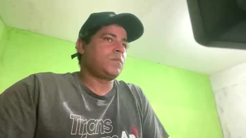 Snapshot of 9vinhocamshow chatting on November 16, 10:59 pm 9vinhocamshow online show from November 16, 10:59 pm