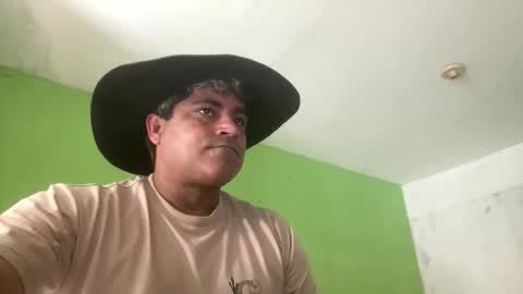 9vinhocamshow online show from April 9, 10:42 am