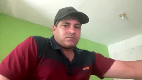 Snapshot of 9vinhocamshow chatting on May 15, 11:28 am 9vinhocamshow online show from May 15, 11:28 am