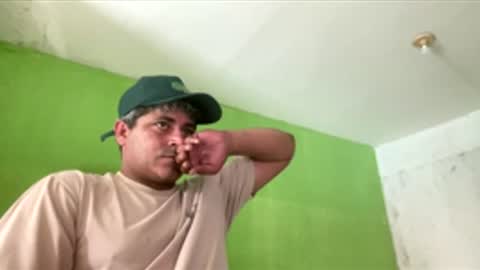 Snapshot of 9vinhocamshow chatting on June 7, 12:20 pm 9vinhocamshow online show from June 7, 12:20 pm