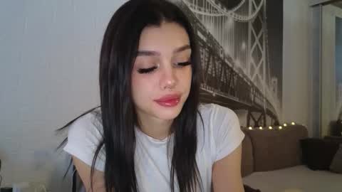 Snapshot of 9west chatting on September 9, 11:21 am KARINA online show from September 9, 11:21 am