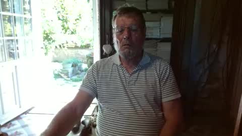 Snapshot of _123_voyeur_ chatting on September 19, 9:11 am _123_voyeur_ online show from September 19, 9:11 am