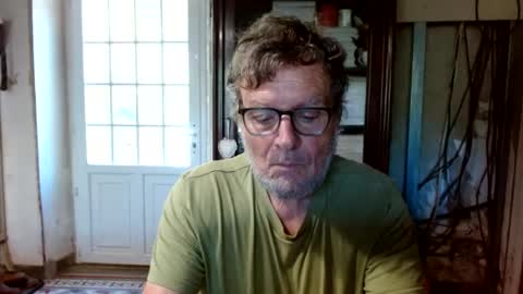 Snapshot of _123_voyeur_ chatting on July 5, 12:23 pm _123_voyeur_ online show from July 5, 12:23 pm