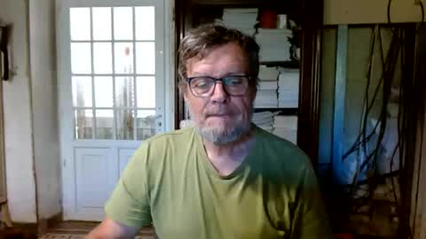 Snapshot of _123_voyeur_ chatting on July 7, 10:19 am _123_voyeur_ online show from July 7, 10:19 am