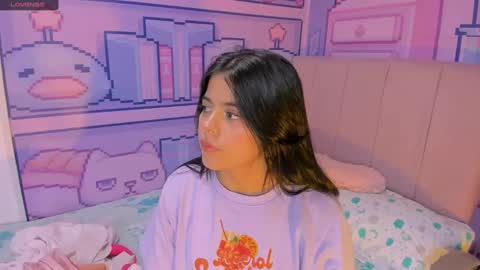 Alice  online show from March 3, 1:42 am