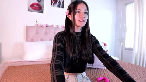 Aby online show from December 15, 4:59 pm