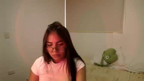 abby 3 online show from March 18, 6:00 pm