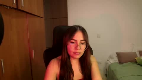 Snapshot of _abbyyyy_ chatting on May 29, 3:54 pm abby 3 online show from May 29, 3:54 pm
