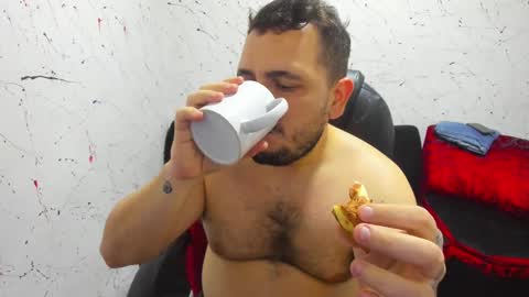     ----       online show from February 25, 4:35 am