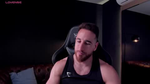 _adamcoper_ online show from May 23, 3:27 pm