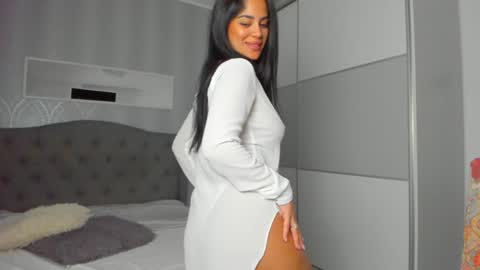 Adelle online show from January 13, 6:16 am