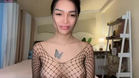 agatha online show from April 11, 2:49 am