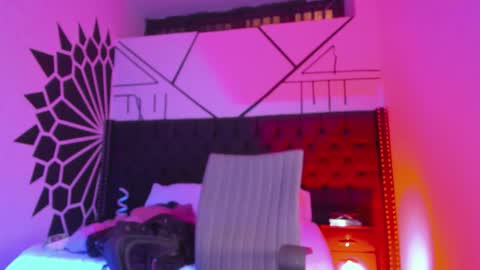 Agatha online show from February 13, 5:05 am