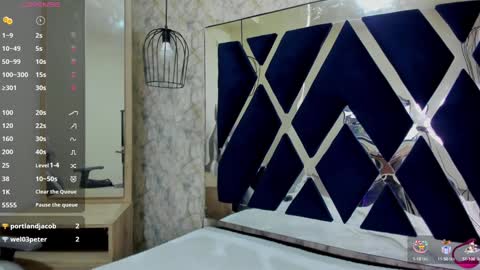 Snapshot of _alaia_collway_ chatting on January 17, 2:39 pm Alaia online show from January 17, 2:39 pm