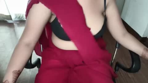 Snapshot of _aleena_ chatting on October 13, 6:57 am _aleena_ online show from October 13, 6:57 am