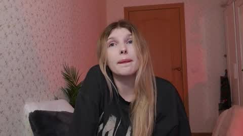 Alexa online show from December 9, 12:40 pm